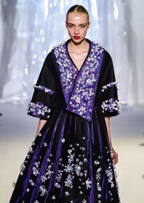 中國風(fēng)民族服飾 全世界頂尖時裝大師為它著了魔